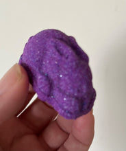 Load image into Gallery viewer, Mini Bunny Bath Bombs
